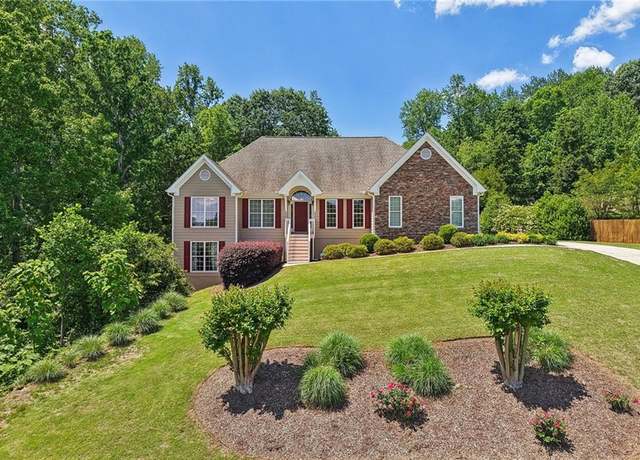Property at 5550 River Valley Way, Flowery Branch, GA 30542, 3 beds, 2 baths