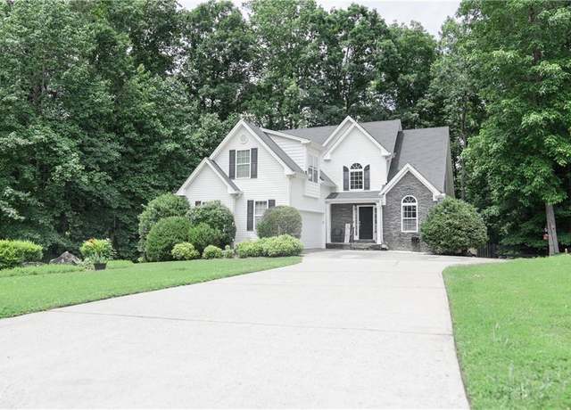 Property at 6985 Shane Ln, Cumming, GA 30028, 6 beds, 3.5 baths