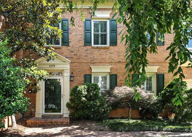 Property at 1275 Fairfield E, Dunwoody, GA 30338, 4 beds, 3.5 baths
