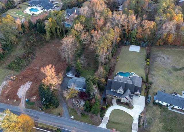 Property at 4402 Blackland Dr, Marietta, GA 30067