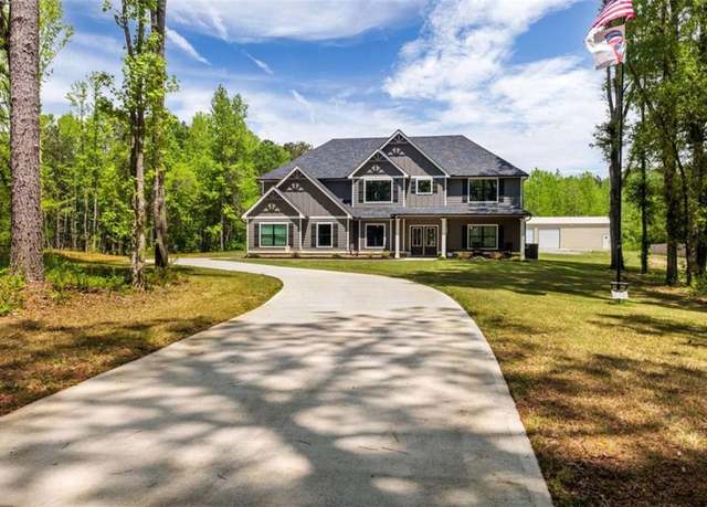 Property at 415 Paynes Lake Rd, Carrollton, GA 30116, 5 beds, 3.5 baths