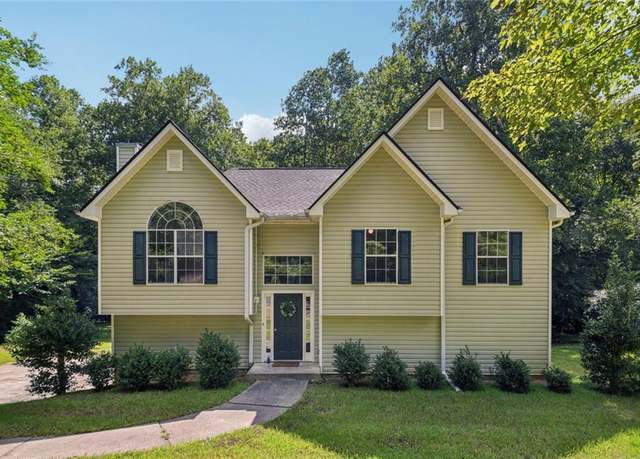 Property at 7810 Capps Ferry Road Rd, Douglasville, GA 30135, 3 beds, 2 baths