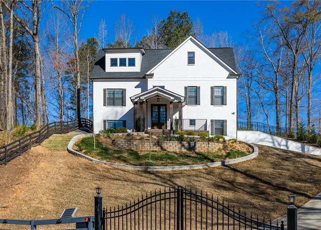 Property at 1200 Primrose Park Rd, Sugar Hill, GA 30518, 5 beds, 3.5 baths