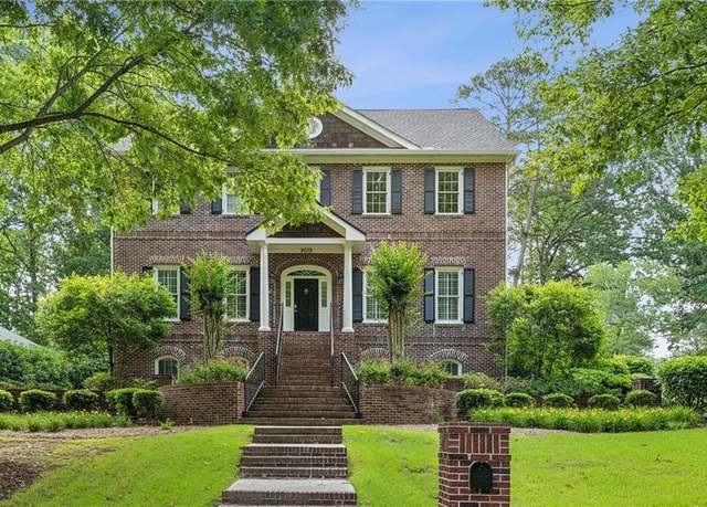 Property at 2039 Fisher Trl NE, Atlanta, GA 30345, 5 beds, 5.5 baths