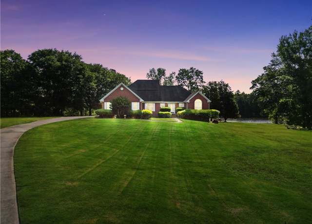 Property at 70 Lake Charles Xing, Covington, GA 30016, 4 beds, 4.5 baths