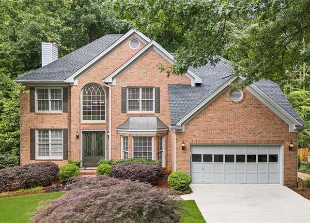 Property at 878 Treadstone Overlook, Suwanee, GA 30024, 5 beds, 3.5 baths