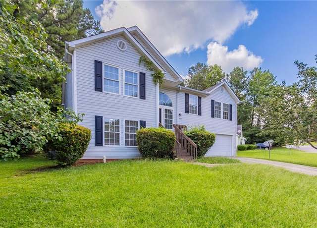 Property at 7092 Stonecreek Dr, Douglasville, GA 30134, 5 beds, 3 baths