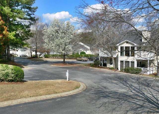 Property at 507 Augusta Dr SE, Marietta, GA 30067, 3 beds, 2 baths