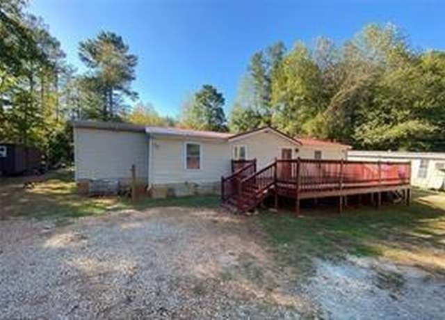 Property at 615 Woodruff Rd, Carrollton, GA 30116, 4 beds, 2 baths