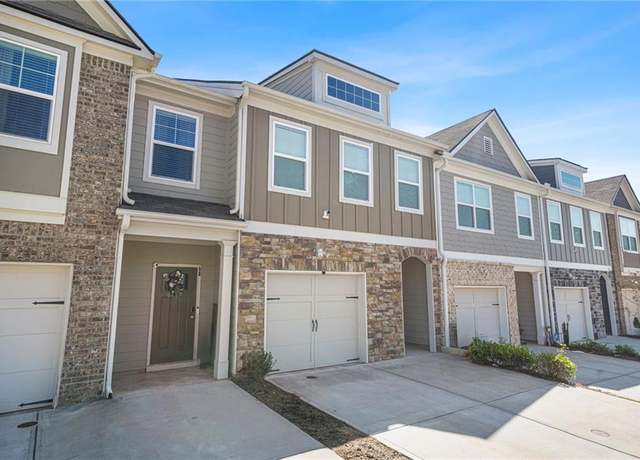 Property at 6415 Shalks Crossing Dr, Lithonia, GA 30058, 3 beds, 2.5 baths
