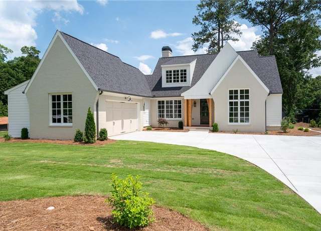 Property at 1822 Maple St, Carrollton, GA 30117, 4 beds, 3.5 baths
