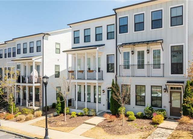 Property at 2013 Rockledge Rd NE, Atlanta, GA 30324, 4 beds, 3.5 baths