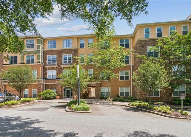 Property at 10 Perimeter Summit Blvd NE #4243, Brookhaven, GA 30319, 1 bed, 1 bath