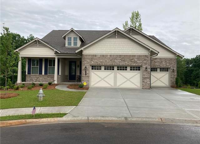 Property at 272 Silver Ct, Hoschton, GA 30548, 4 beds, 4.5 baths