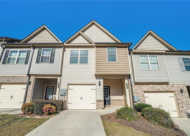 Property at 352 Turtle Creek Dr, Winder, GA 30680, 3 beds, 2.5 baths