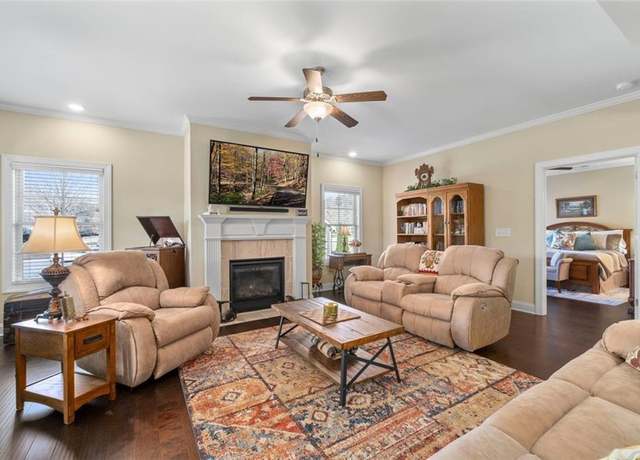 Property at 57 Cedarcrest Village Ln, Acworth, GA 30101, 3 beds, 3 baths