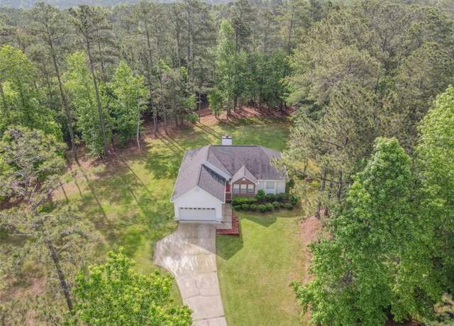 Property at 2180 Briarwood Ct, Villa Rica, GA 30180, 3 beds, 2 baths
