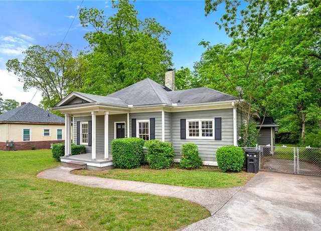 Property at 3288 Dogwood St, Atlanta, GA 30337, 3 beds, 2 baths