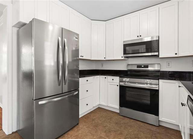 Property at 1211 Argonne Way NE, Atlanta, GA 30324, 3 beds, 2 baths