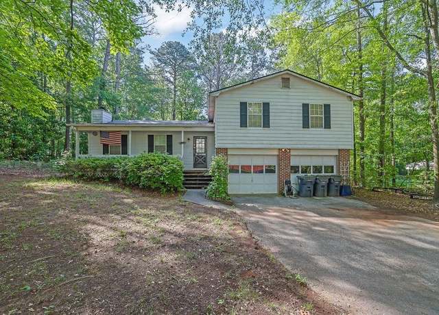 Property at 2675 Paul Thomas Dr, Dacula, GA 30019, 3 beds, 2 baths