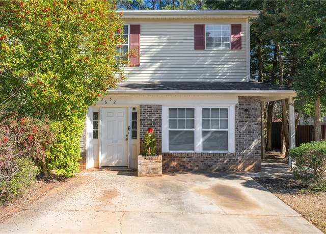 Property at 3652 Platina Park Ct, Decatur, GA 30034, 3 beds, 2.5 baths
