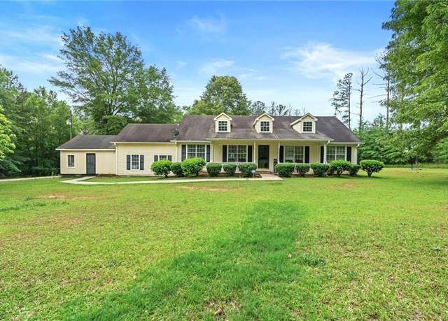 Property at 694 Highway 18, Molena, GA 30258, 3 beds, 2 baths
