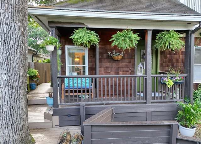 Property at 770 Barnett St NE, Atlanta, GA 30306, 2 beds, 2 baths