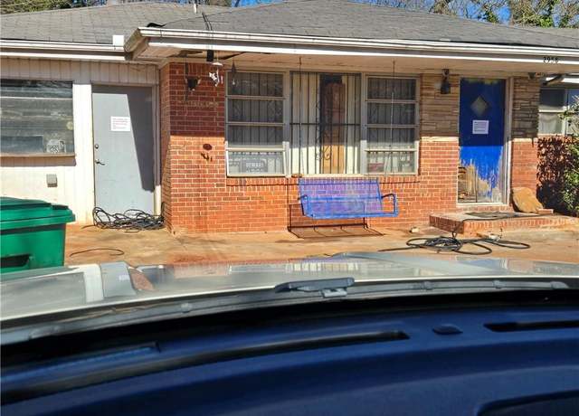 Property at 2958 Valley Ridge Dr, Decatur, GA 30032, 3 beds, 2 baths