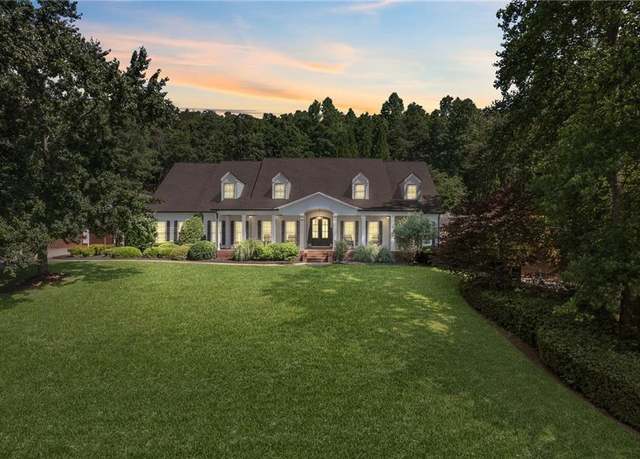 Property at 6249 Ben Parks Rd, Murrayville, GA 30564, 7 beds, 6 baths