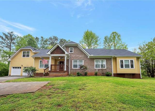 Property at 4050 Old Fairburn Rd, Atlanta, GA 30349, 4 beds, 3 baths