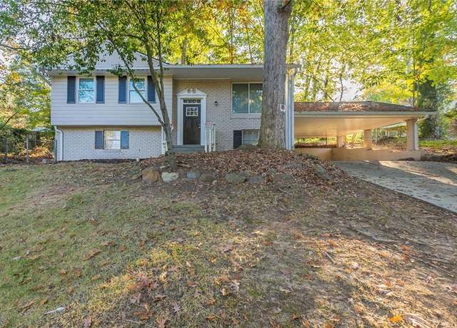 Property at 2465 Timberly Dr SE, Marietta, GA 30060, 5 beds, 2 baths
