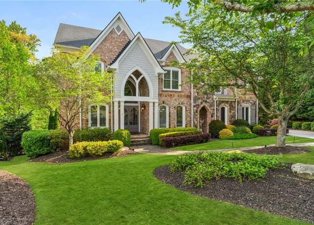 Property at 3215 Oxleas Ct, Cumming, GA 30041, 6 beds, 8 baths
