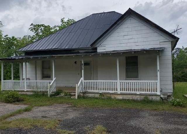 Property at 435 Buster Brown Rd, Jackson, GA 30233, 3 beds, 1 bath