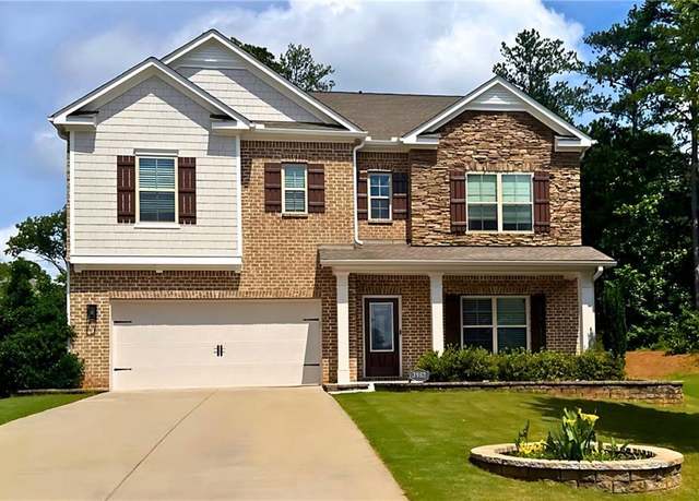 Property at 3962 Roberts Crest Dr, Suwanee, GA 30024, 5 beds, 4 baths