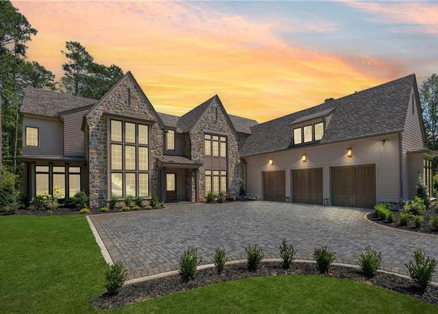 Property at 225 Maison Ct, Roswell, GA 30076, 6 beds, 7 baths