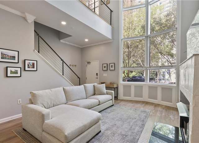 Property at 199 12th St NE #5, Atlanta, GA 30309, 2 beds, 2.5 baths