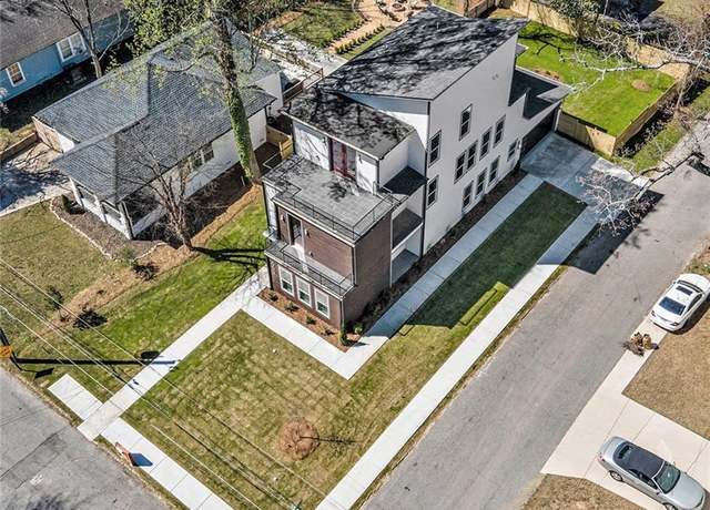 Property at 662 S Grand Ave NW, Atlanta, GA 30318, 3 beds, 3.5 baths
