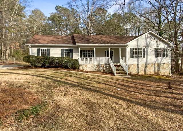 Property at 521 Country Lake Dr, Mcdonough, GA 30252, 3 beds, 2 baths
