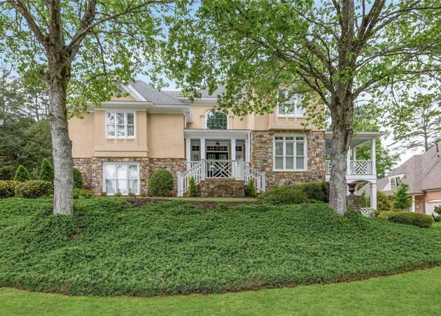 Property at 454 Langley Oaks Dr, Marietta, GA 30067, 5 beds, 4.5 baths