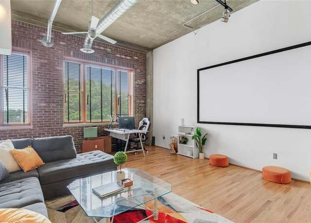 Property at 3235 Roswell Rd NE #702, Atlanta, GA 30305, 1 bed, 1 bath
