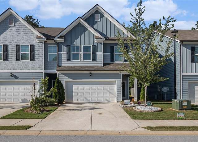 Property at 7086 Gladstone Cir, Lithonia, GA 30038, 3 beds, 2.5 baths