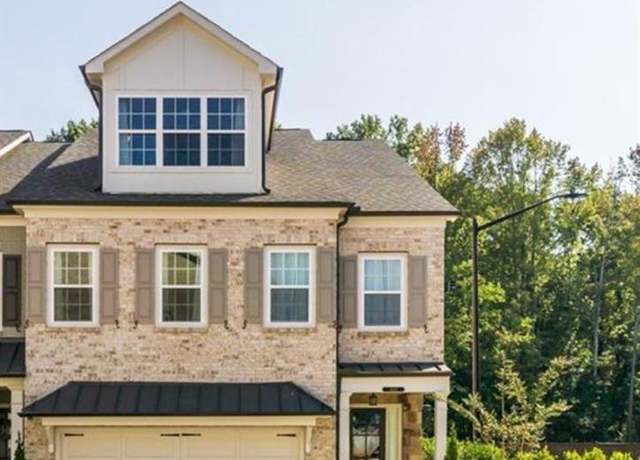 Property at 4448 Huffman Dr NE, Roswell, GA 30075, 3 beds, 3.5 baths