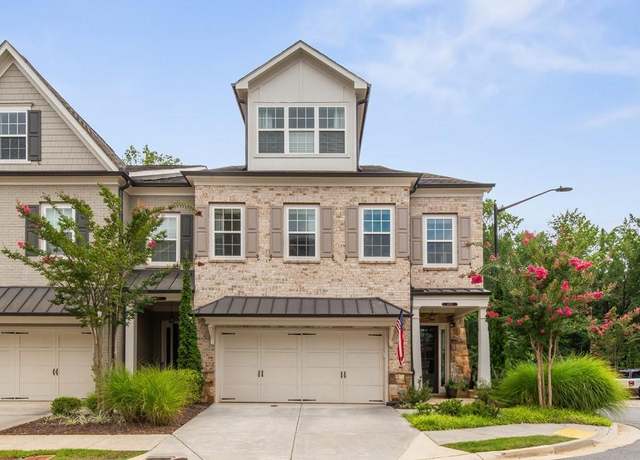 Property at 4448 Huffman Dr NE, Roswell, GA 30075, 3 beds, 3.5 baths