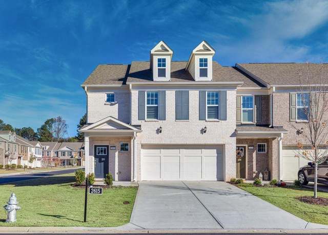 Property at 2615 Quarterdeck Dr, Cumming, GA 30041, 3 beds, 2.5 baths