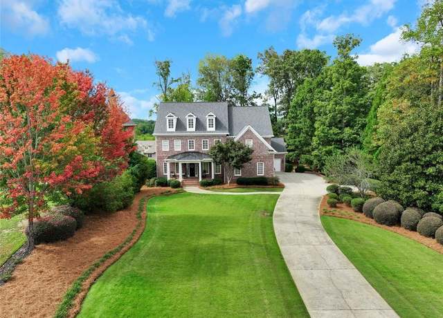 Property at 4992 Price Dr, Suwanee, GA 30024, 7 beds, 5.5 baths