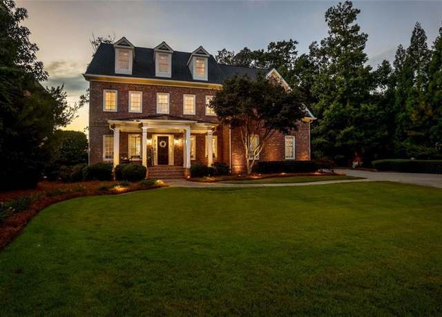 Property at 4992 Price Dr, Suwanee, GA 30024, 7 beds, 5.5 baths