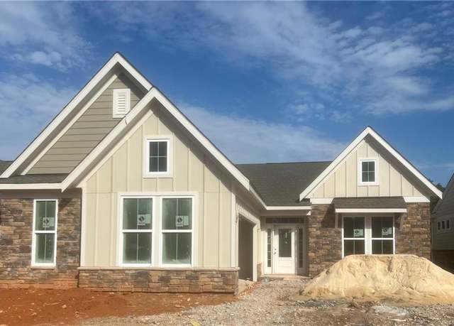 Property at 125 Laurel Farms Ln, Dallas, GA 30157, 3 beds, 2 baths