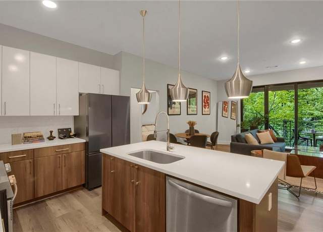 Property at 112 Rogers St NE #305, Atlanta, GA 30317, 2 beds, 2 baths