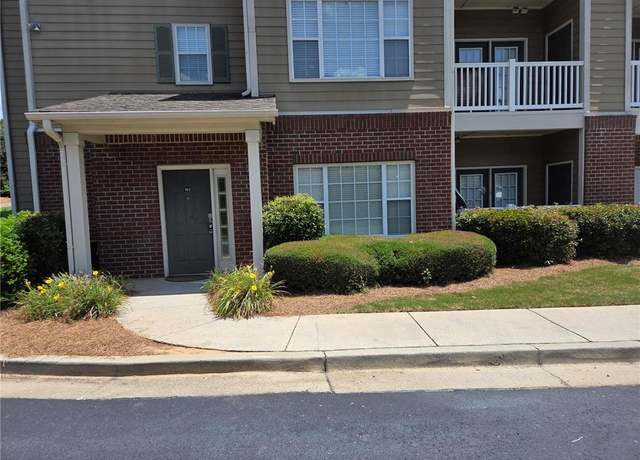 Property at 102 Sweetwater Rd #102, Duluth, GA 30076, 2 beds, 2 baths