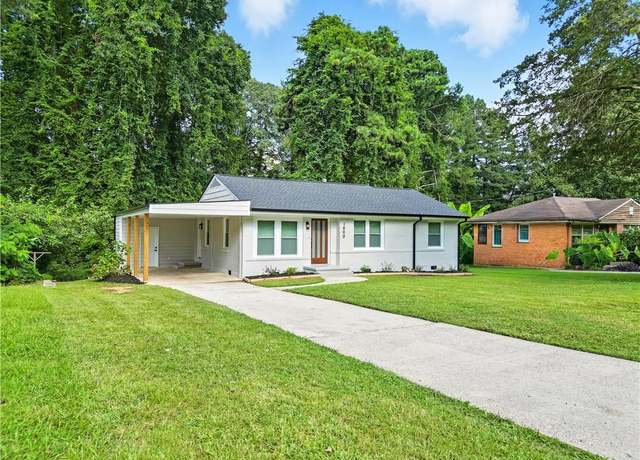 Property at 1990 Shamrock Dr, Decatur, GA 30032, 3 beds, 2 baths